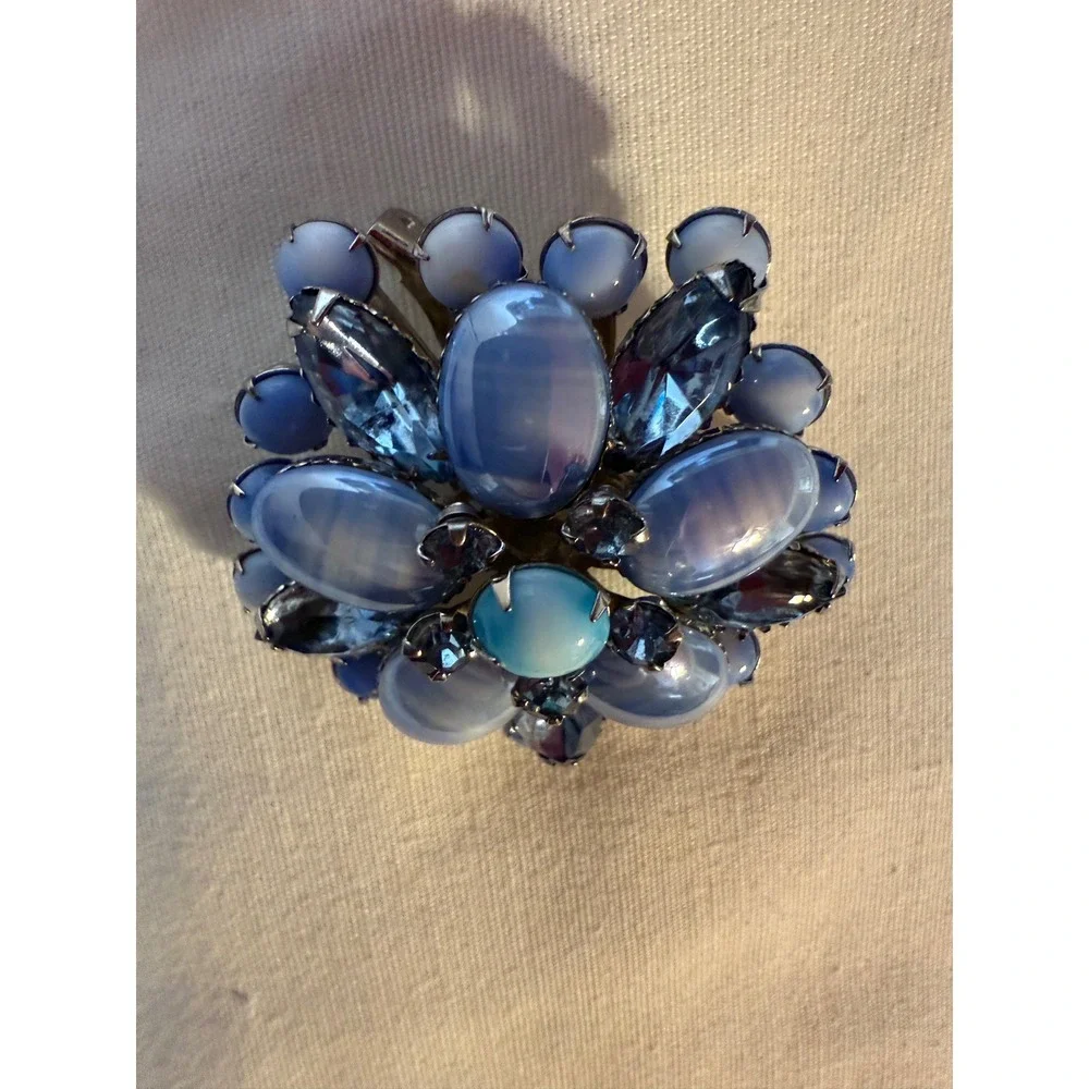 Vintage Blue Crystal Flower Brooch Pin‎ Statement Jewelry Women
